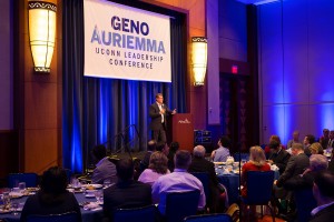Geno Auriemma UConn Leadership Conference 2014